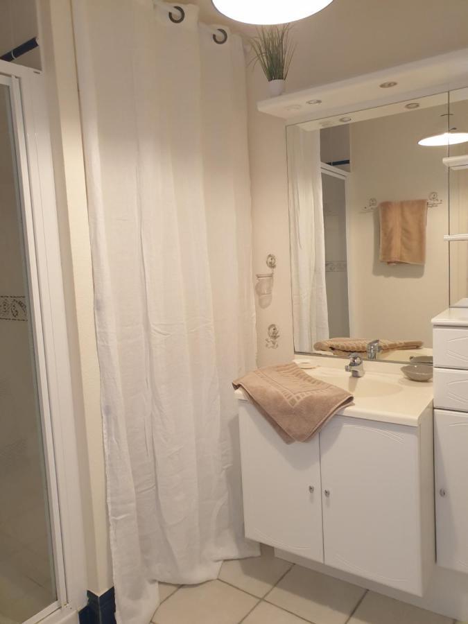 Le Guepratte Apartment Granville Luaran gambar